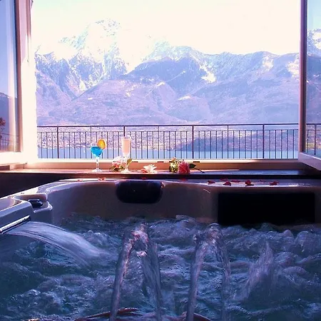 Piazzo Sleeps 8 Pool Wifi Apartment Vercana