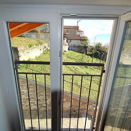 Apartment Piazzo Sleeps 8 Pool Wifi Vercana
